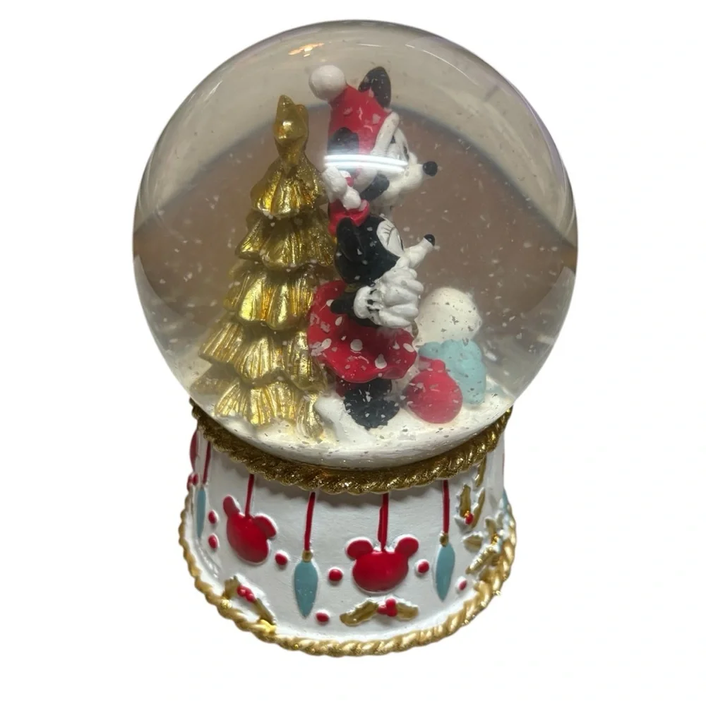 Disney Winter Snow Globe